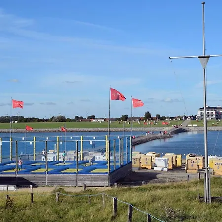 Strandbutze**** * 比苏姆